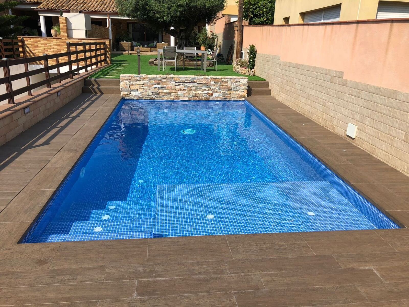 mantenimientos-de-piscinas-en-gines